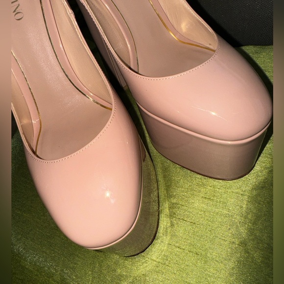 VALENTINO GARAVANI TAN-GO PLATFORM PUMP IN PATENT LEATHER 155 MM | 6.5EU - Picture 5 of 16